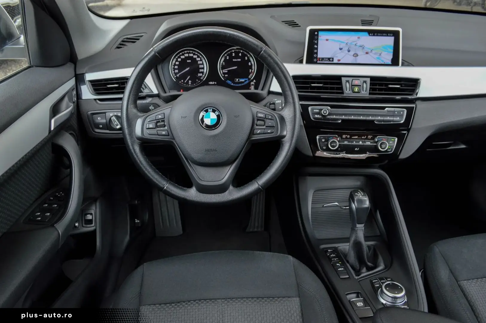 2021 BMW X1 xDrive25e Plug-in Hybrid   220 CP   Automată   R
