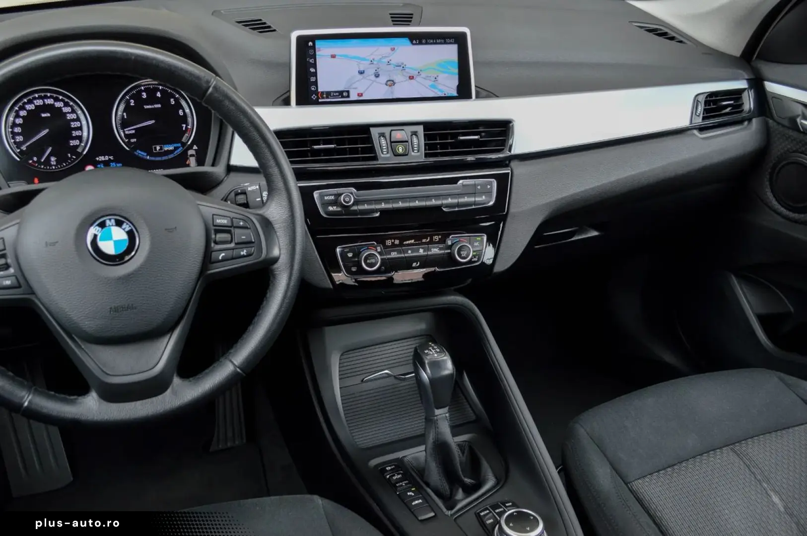2021 BMW X1 xDrive25e Plug-in Hybrid   220 CP   Automată   R