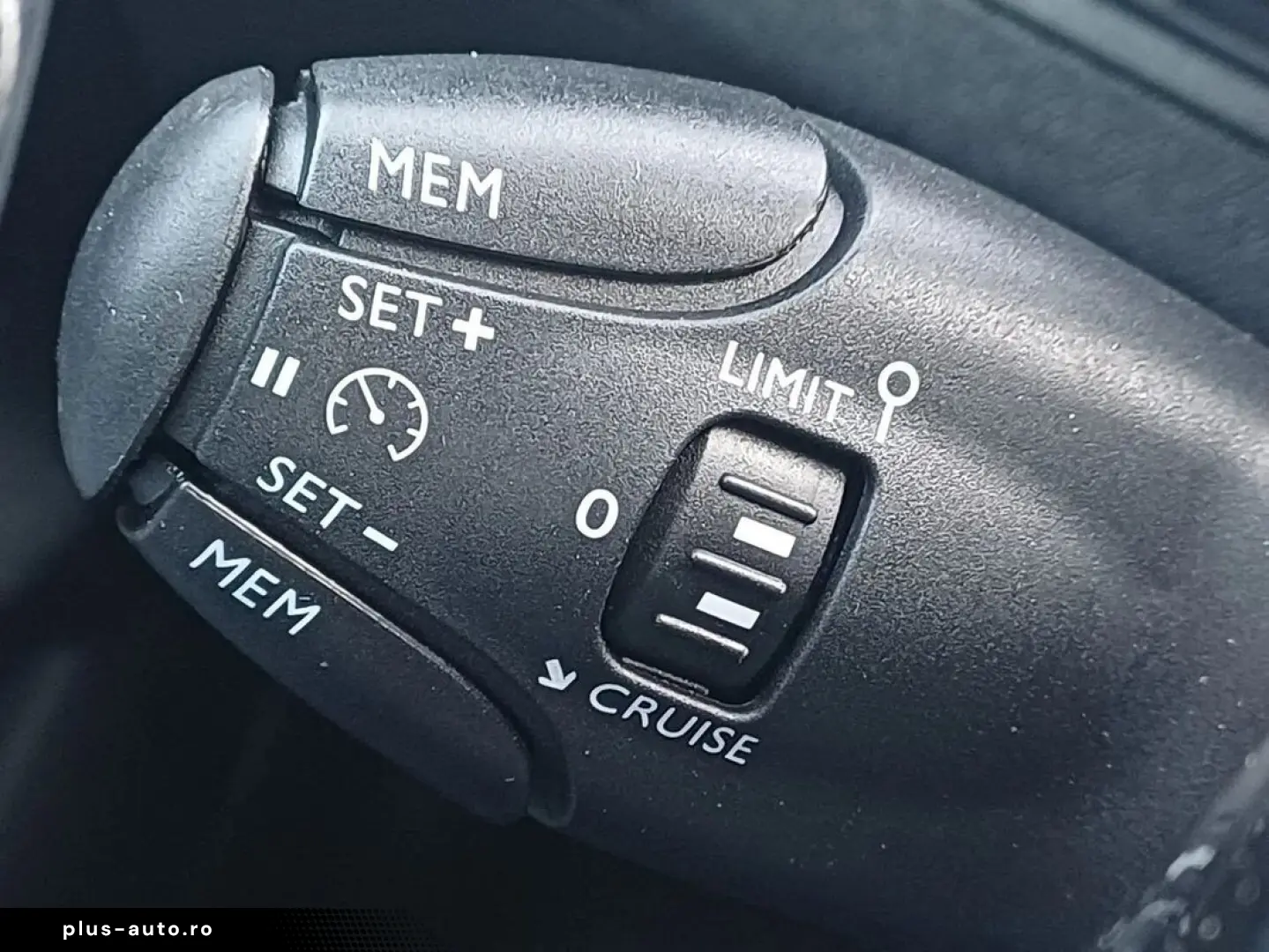 Peugeot 3008 1.2 benzina 130 Cp At Active