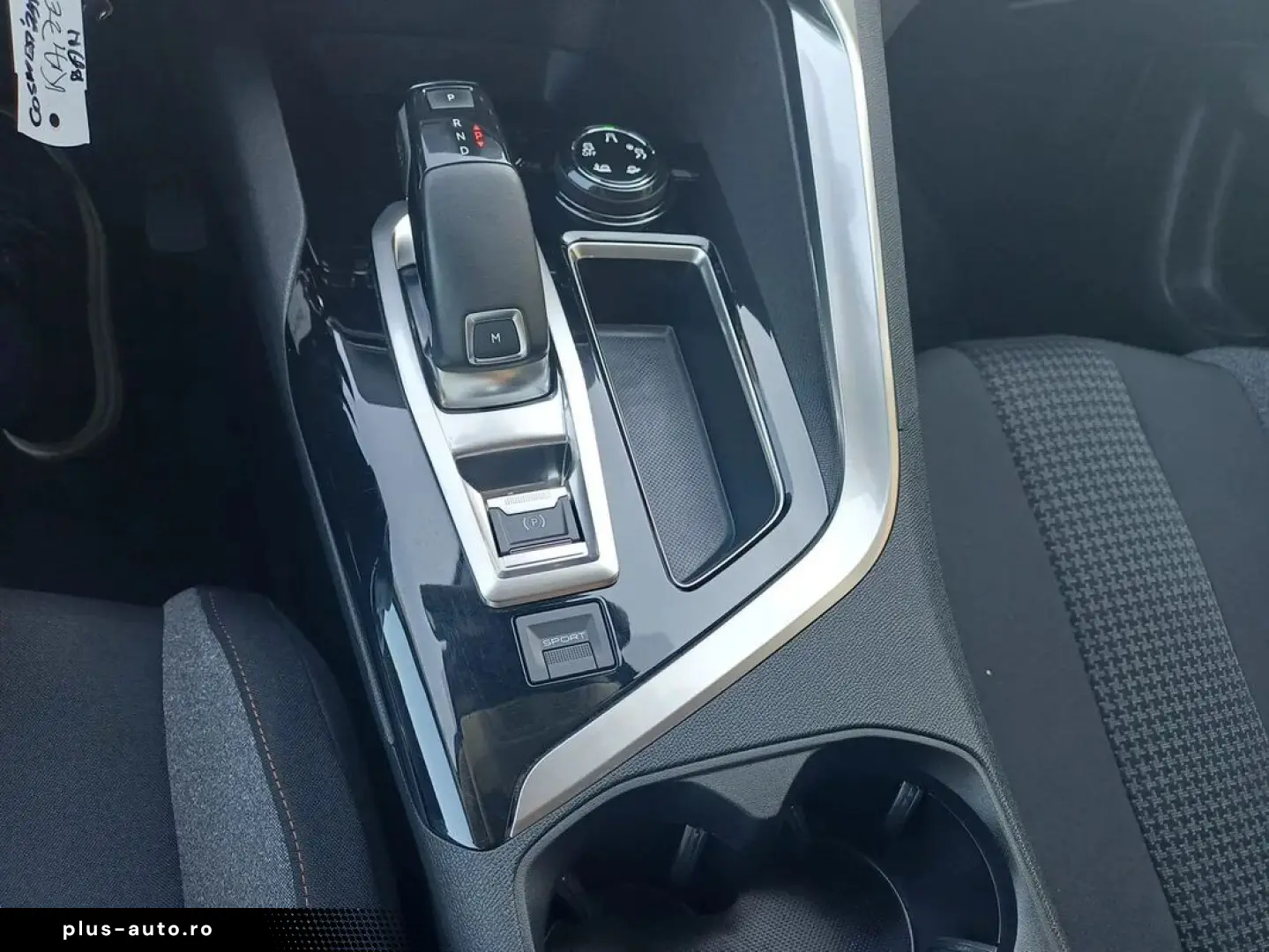 Peugeot 3008 1.2 benzina 130 Cp At Active