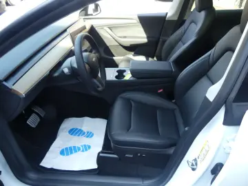 TESLA Model Y Performance Dual AWD