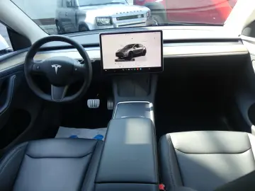 TESLA Model Y Performance Dual AWD