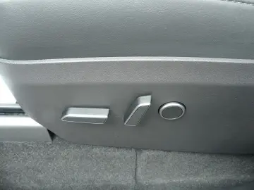 TESLA Model Y Performance Dual AWD