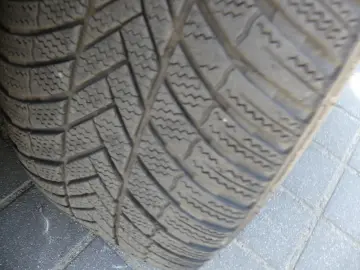 TESLA Model Y Performance Dual AWD