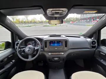 Mercedes-Benz Vito Extralang Maybach Luxury VIP Business LED