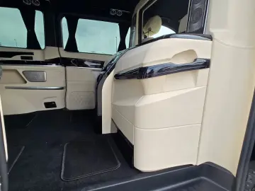 Mercedes-Benz Vito Extralang Maybach Luxury VIP Business LED