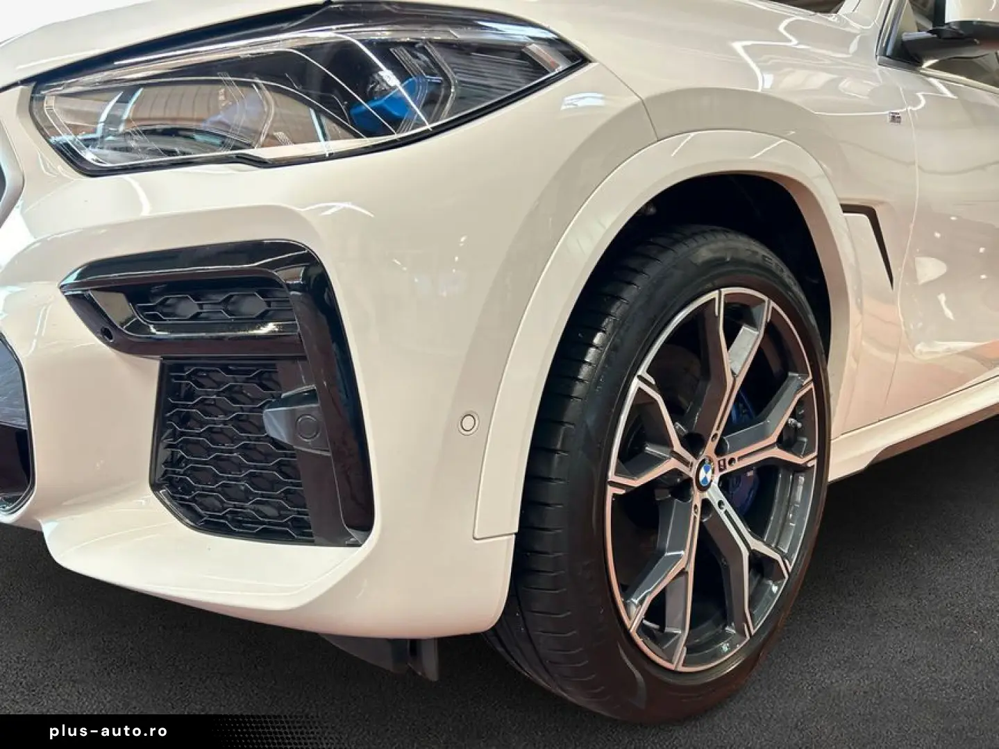 BMW X6 xDr40d MSpo AirSusp 360 Laser