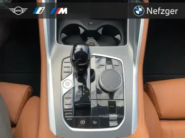 BMW X6 xDr30d MSpo H K IconicGlow NightVision 360