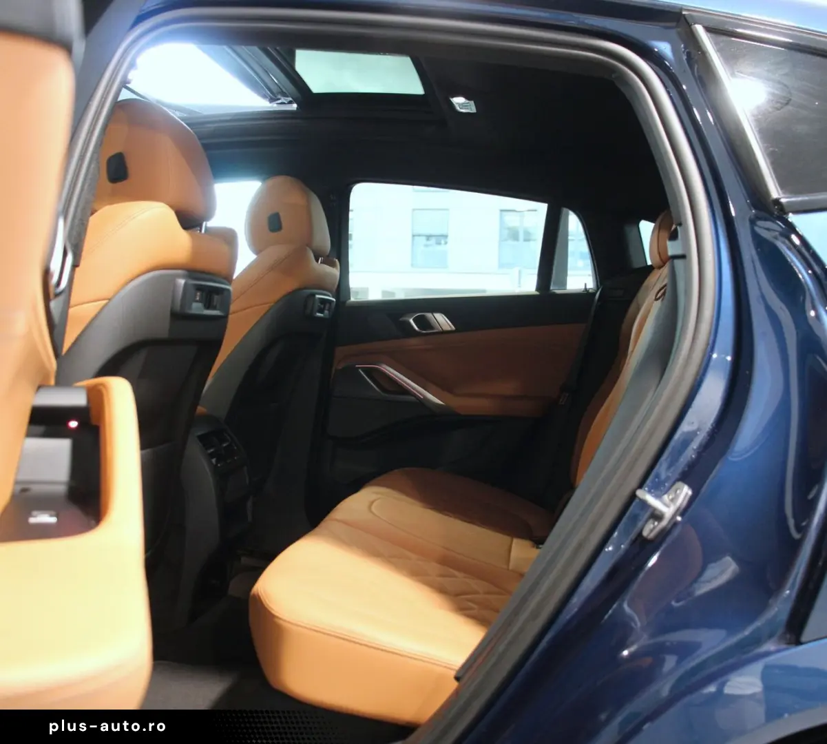 BMW X6 xDr40d MSpo IcGlow 360 H&K DAProf Sunroof