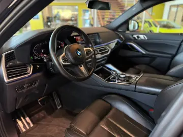 BMW X6 xDr40d MSpo SkyLounge IcGlow Ventil 360 DisplayKey