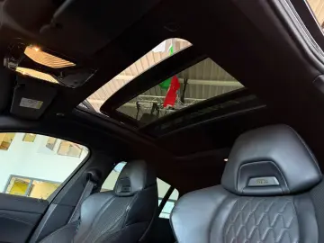 BMW X6 xDr40d MSpo SkyLounge IcGlow Ventil 360 DisplayKey