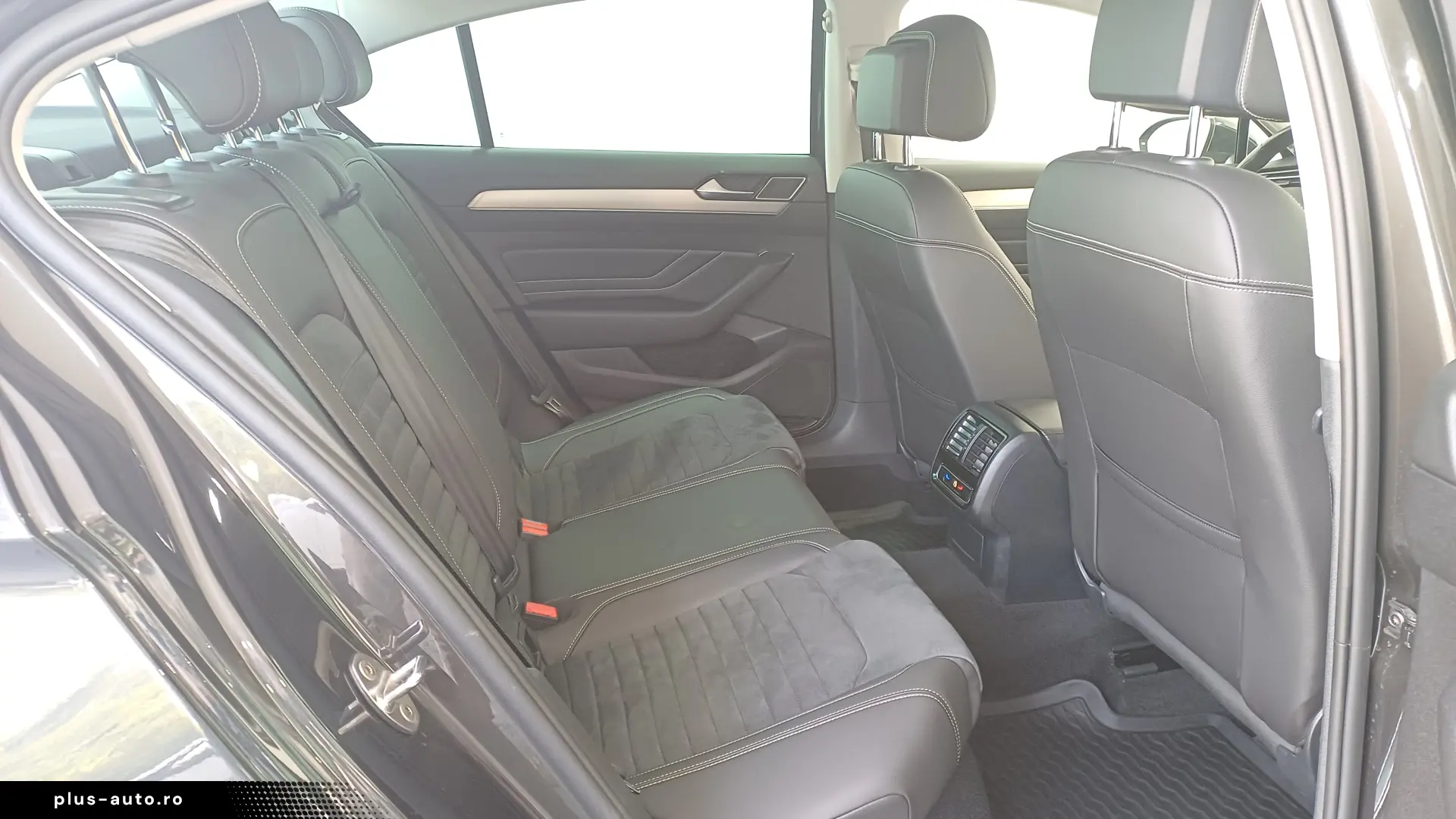 Volkswagen Passat Highline 2.0 TDI DSG