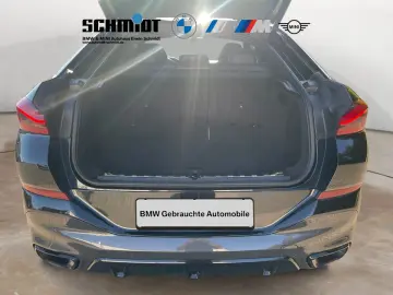 BMW X6 xDr40d MSpo Ventil DisplKey DAProf 360 H&K