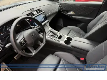 DS DS7 Crossback Rivoli