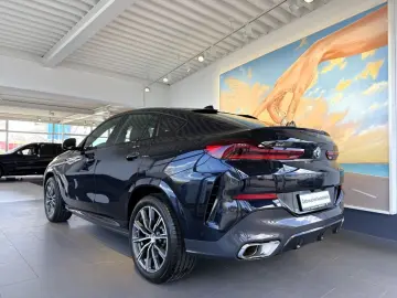 BMW BMW X6 xDr40i MSpo DisplayKey 4ZClima DAProf 360 IAS