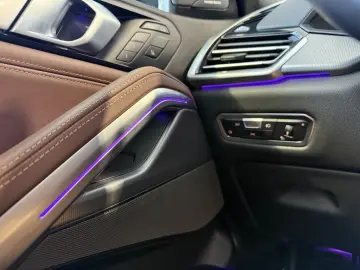 BMW BMW X6 xDr40i MSpo DisplayKey 4ZClima DAProf 360 IAS