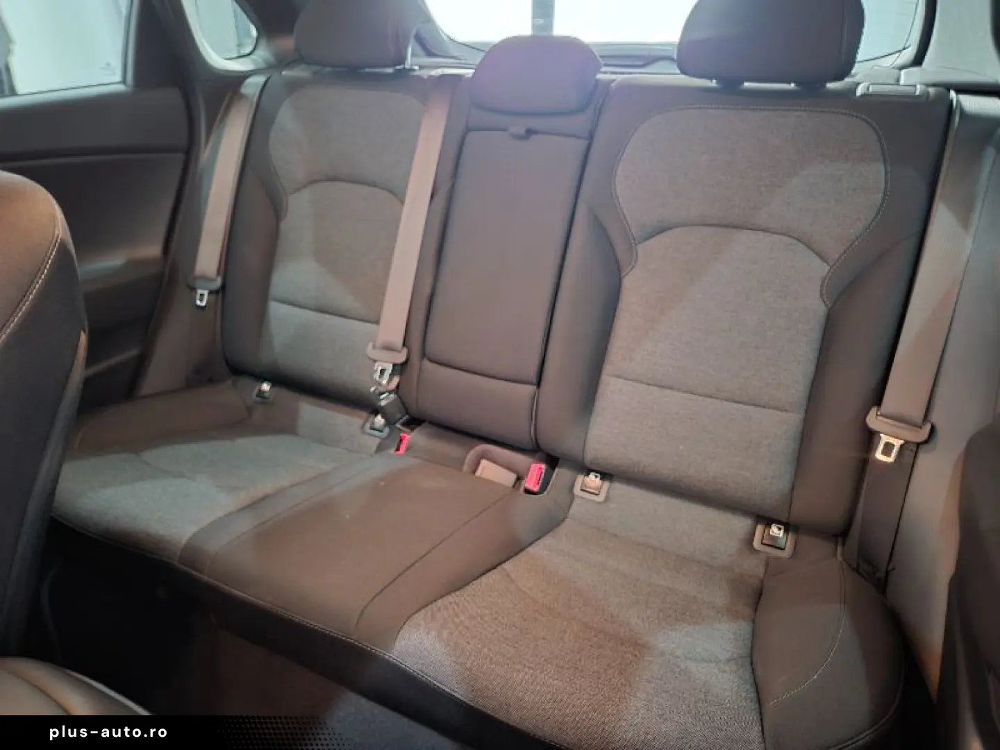 HYUNDAI I30 1.5 160CP Fastback Highway