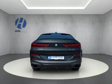 BMW X6 40d xDr MSpo SkyLounge DisplKey H&K 360