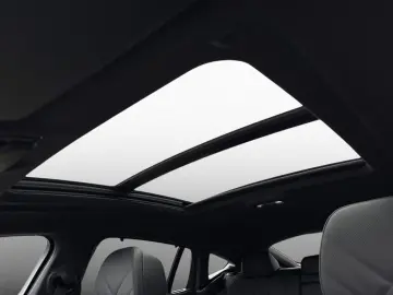 BMW X6 xDr30d MSpo Massage Ventil SoftClo 360 AuxHeat