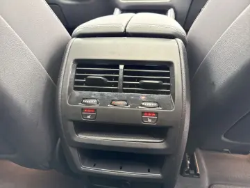 BMW X6 xDr30d MSpo Massage Ventil SoftClo 360 AuxHeat