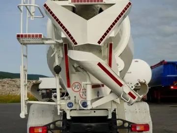 VOLVO FMX 410   8x4   GRUSZKA   BETONOMIESZARKA   LIEB
