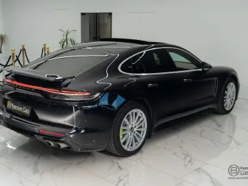 PORSCHE Panamera Sport 4 E-Phev Sportchrono! Platinum ed