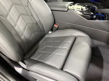 BMW 550e xDr MSpo Pro B&W AdaptiveSusp Ventil 360 DAProf