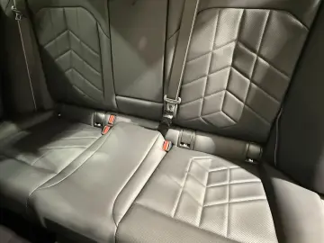 BMW 550e xDr MSpo Pro B&W AdaptiveSusp Ventil 360 DAProf