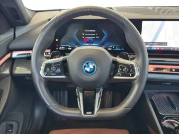 BMW 550e xDr MSpo PRO 360 AdaptiveSusp Ventil