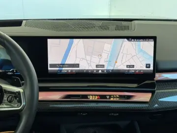 BMW 550e xDr MSpo PRO 360 AdaptiveSusp Ventil