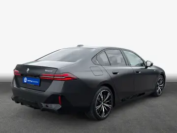 BMW 550e xDrive