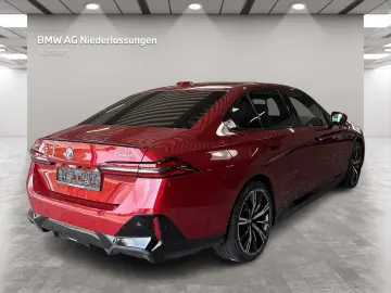 BMW 550e xDr MSp AdaptiveSusp B&W Ventil