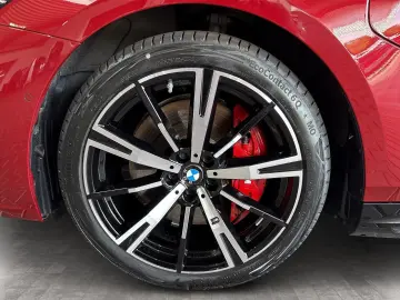 BMW 550e xDr MSp AdaptiveSusp B&W Ventil
