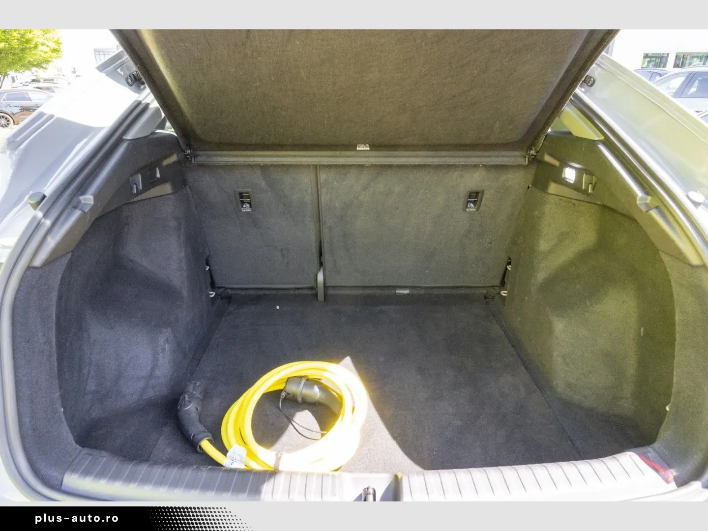 AUDI Q4 Sportback 35 e-tron Assistenzpaket Kamera Sma