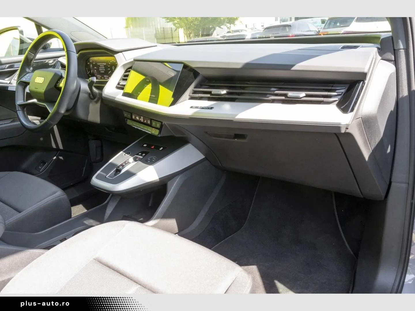 AUDI Q4 Sportback 35 e-tron Assistenzpaket Kamera Sma