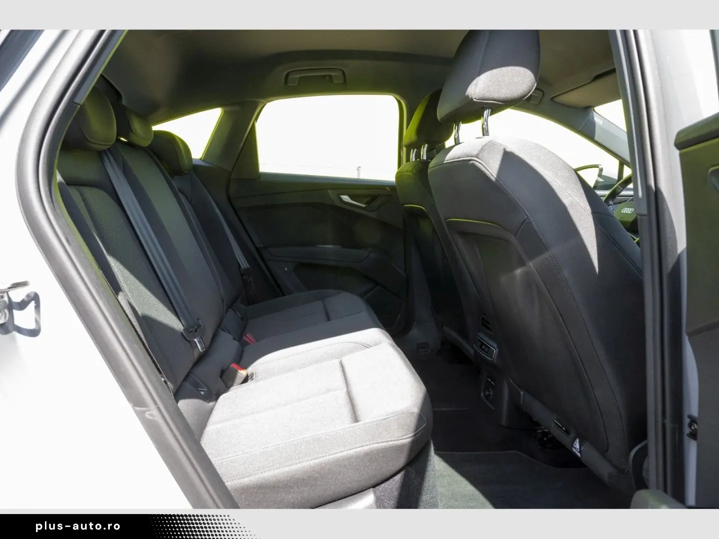 AUDI Q4 Sportback 35 e-tron Assistenzpaket Kamera Sma