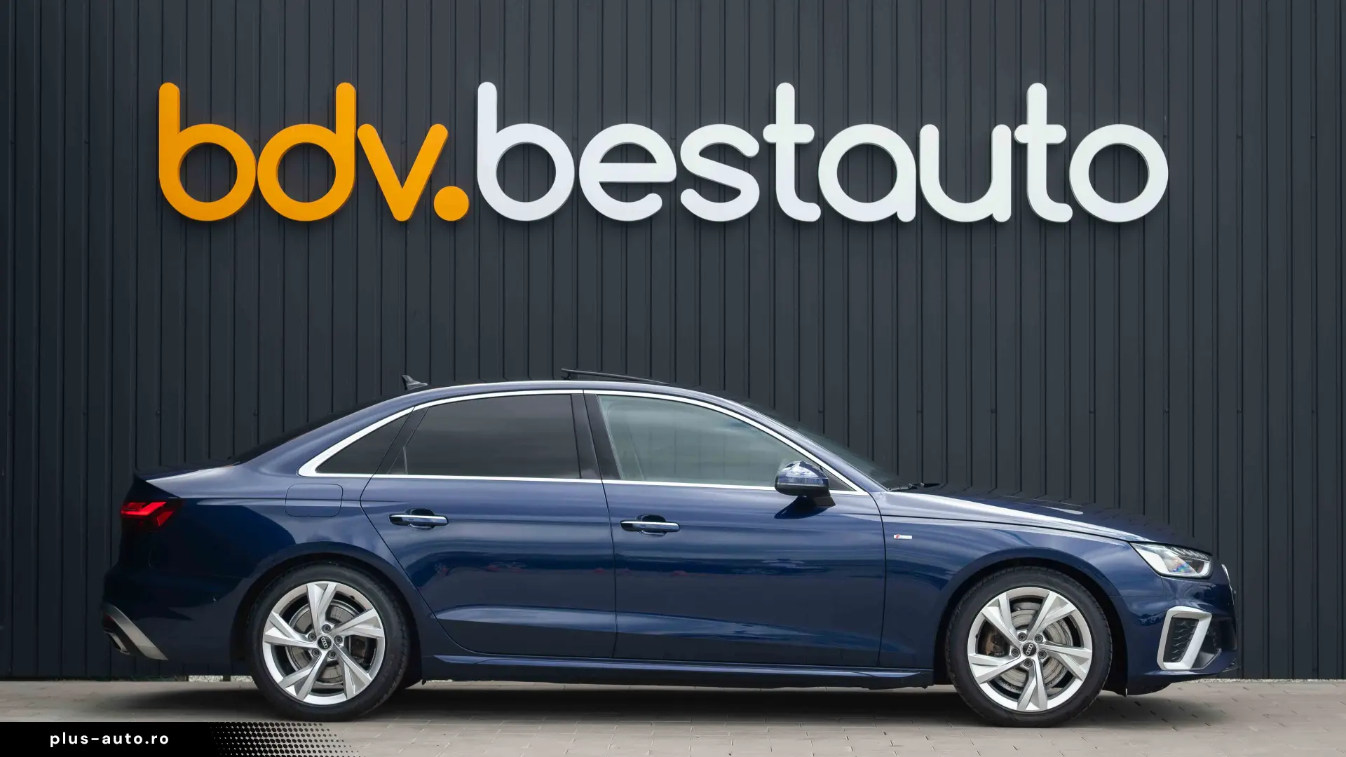 Audi A4 Limuzina 35 TFSI S tronic S line