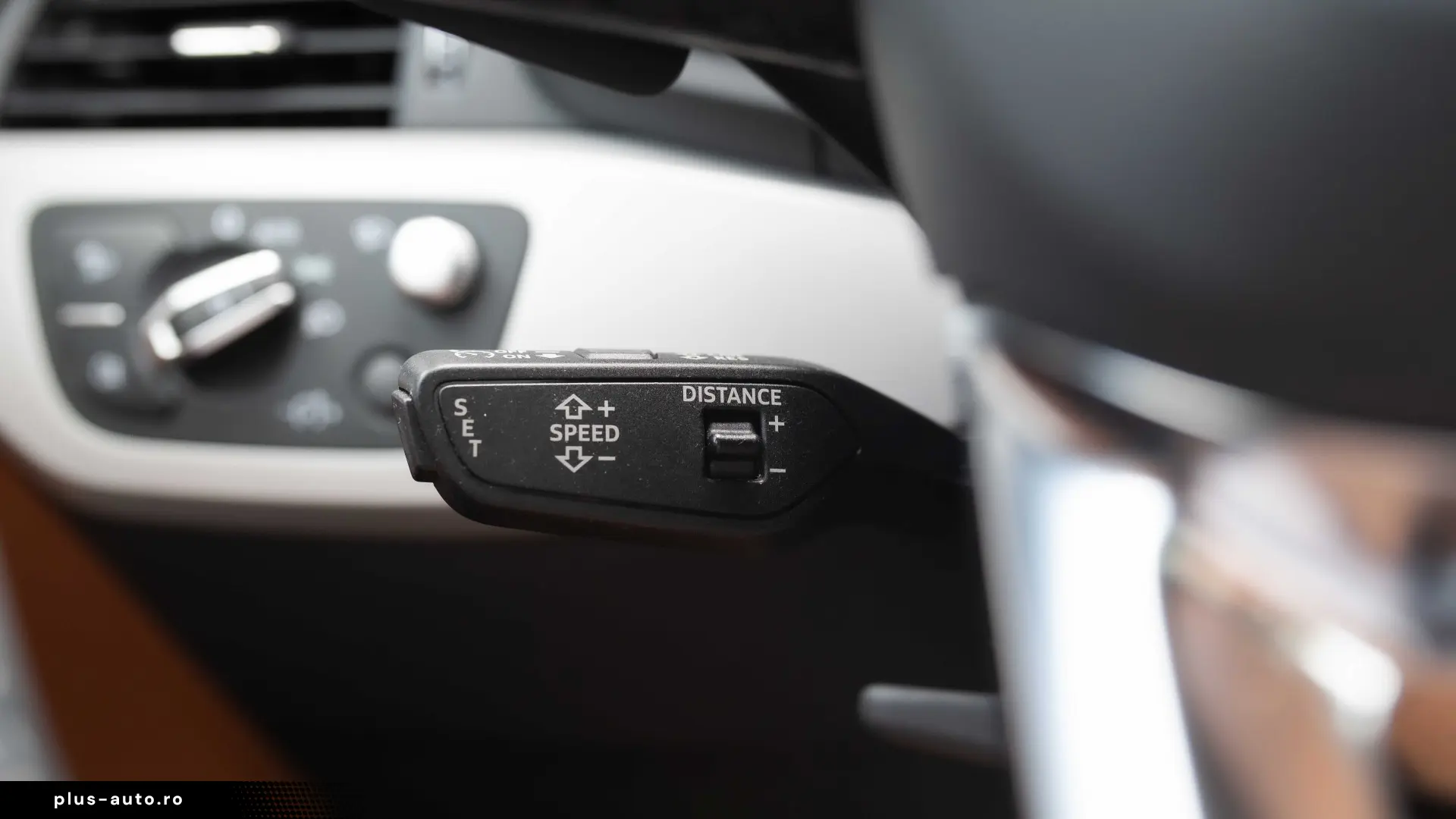 Audi A4 Limuzina 35 TFSI S tronic S line