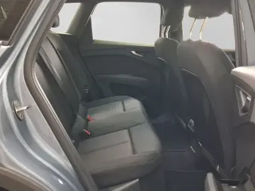 AUDI Q4 e-tron 40 Q4 e-tron 40