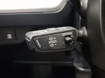 AUDI Q4 e-tron 40 Q4 e-tron 40