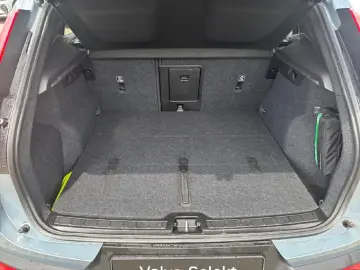 VOLVO XC40 B4 Benzin AWD Ultimate Dark