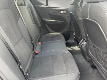 VOLVO XC40 B4 Benzin AWD Ultimate Dark