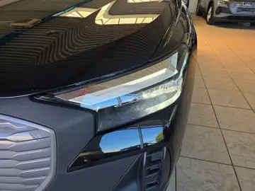 AUDI Q4 40 e-tron SONOS LEDER NAVI RFK 20 WÄRMEPUMPE