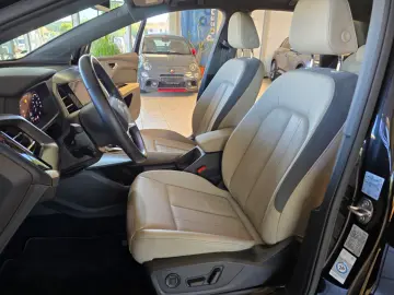AUDI Q4 40 e-tron SONOS LEDER NAVI RFK 20 WÄRMEPUMPE