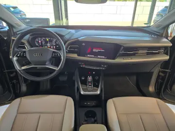 AUDI Q4 40 e-tron SONOS LEDER NAVI RFK 20 WÄRMEPUMPE
