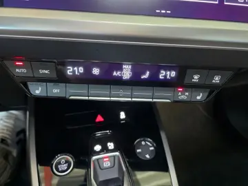AUDI Q4 40 e-tron SONOS LEDER NAVI RFK 20 WÄRMEPUMPE
