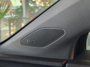 AUDI Q4 40 e-tron SONOS LEDER NAVI RFK 20 WÄRMEPUMPE