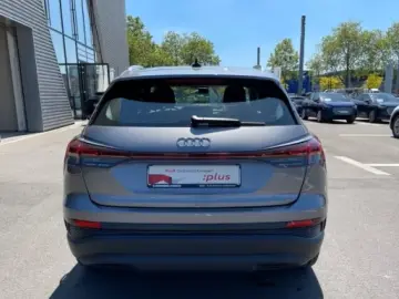 AUDI Q4 e-tron 40 MMI PDC LED SOUNDSYSTEM