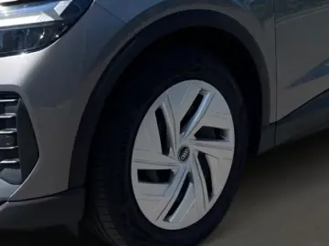 AUDI Q4 e-tron 40 MMI PDC LED SOUNDSYSTEM