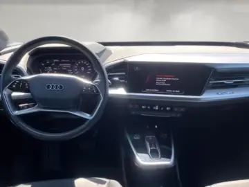 AUDI Q4 e-tron 40 MMI PDC LED SOUNDSYSTEM